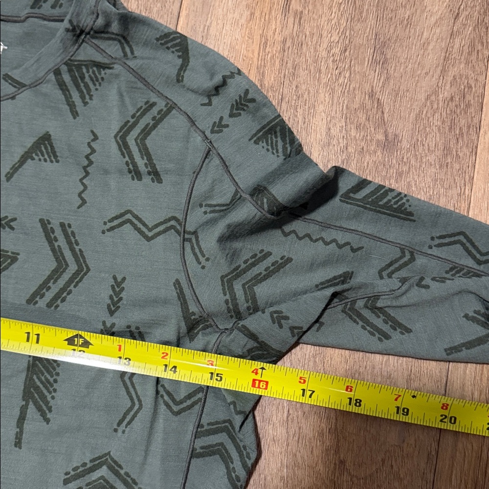 Rei Co-Op MERINO 185 LONG-SLEEVE BASE LAYER TOP GREEN - Picture 3 of 5